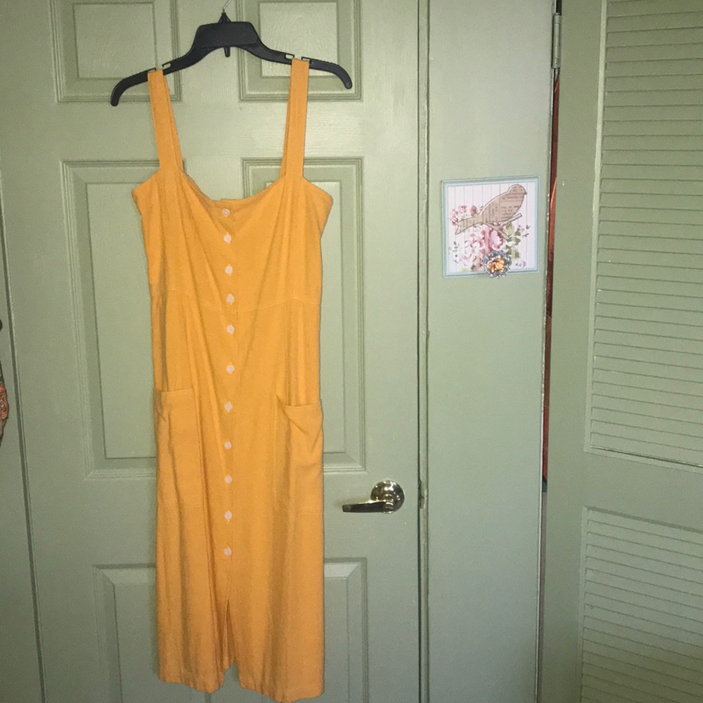 Levi’s yellow knee length dress